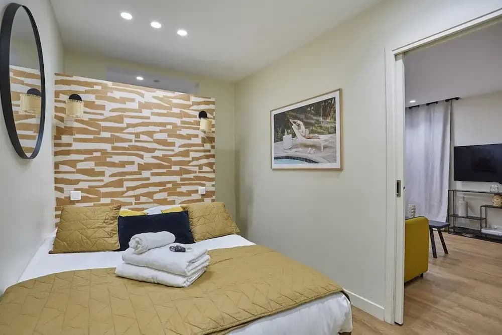 Charming Apartment Center of Paris Montmartre - photo 3