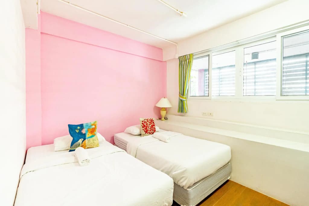 Sleep Dee Hostel - photo 5