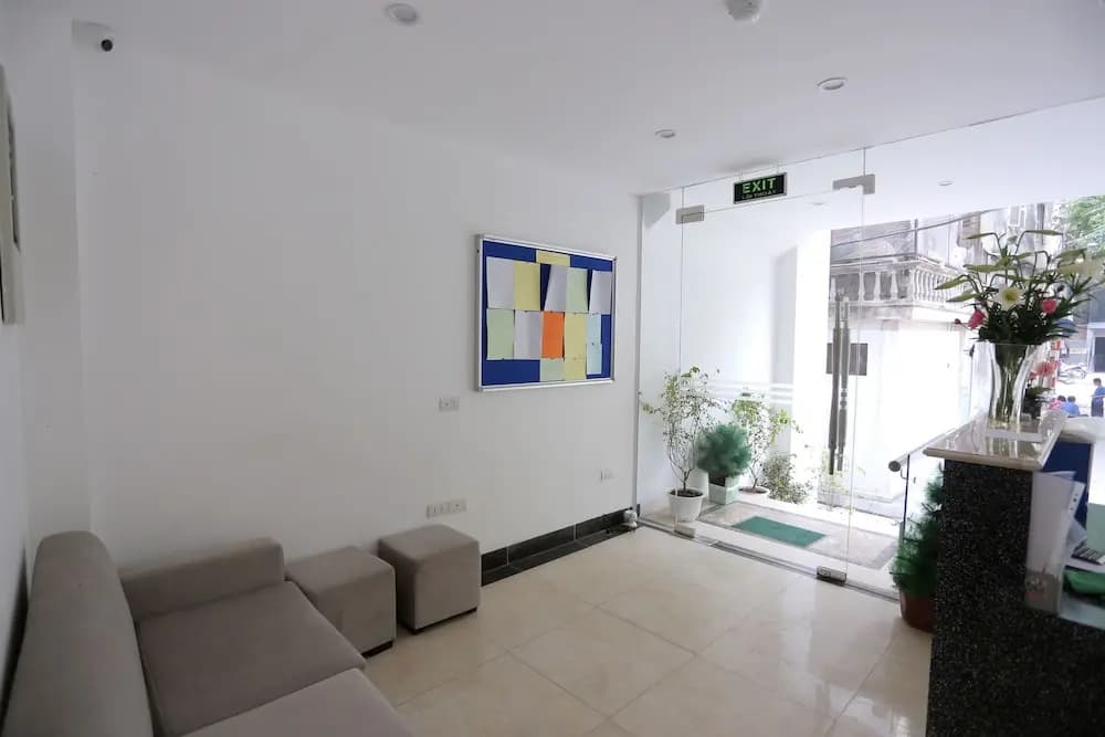 Nythome Truc Bach - photo 2