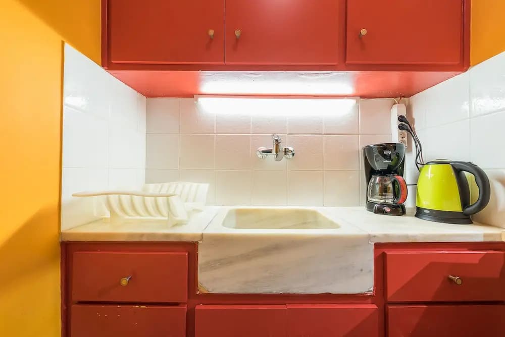 Cozy Athenian Apartment - photo 17