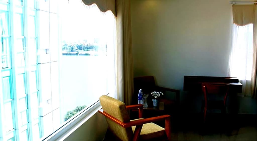 Paradise Hotel - photo 8