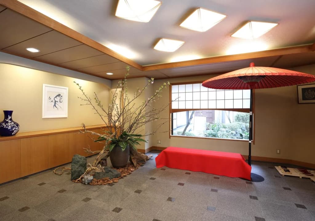 Gion Ryokan Karaku - photo 17