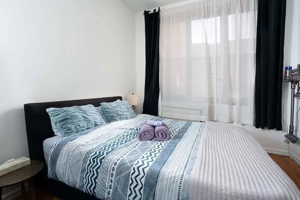 Charming Quiet Studio Right Off Central Park West - photo 3