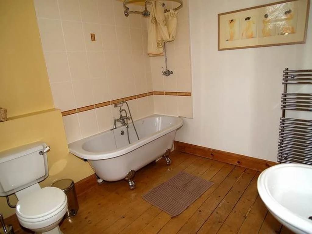 15 Merchiston Gardens Bed and Breakfast - photo 7