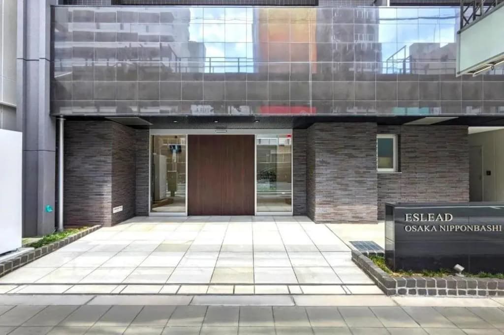 Eslead Hotel Osaka Nipponbashi - photo 1