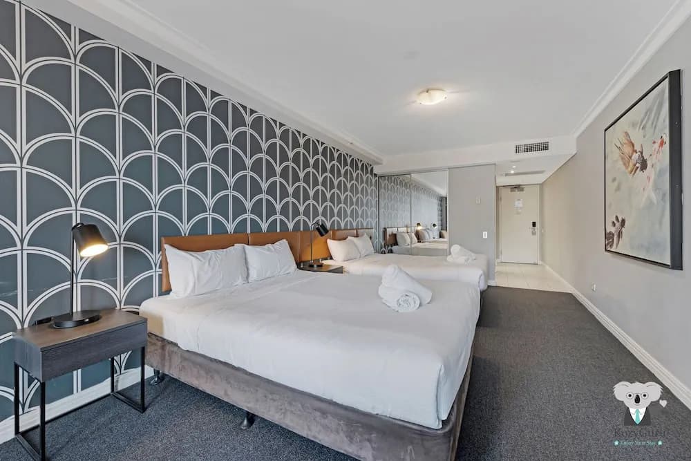 KozyGuru | Sydney CBD | 2 Bed Studio - photo 1