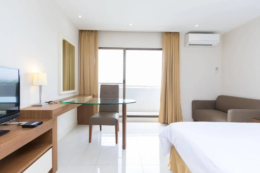 Thomson Hotel Huamark - photo 6
