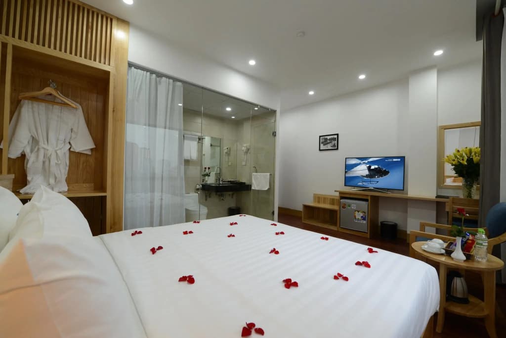 Blue Hanoi Inn City Hotel - photo 5
