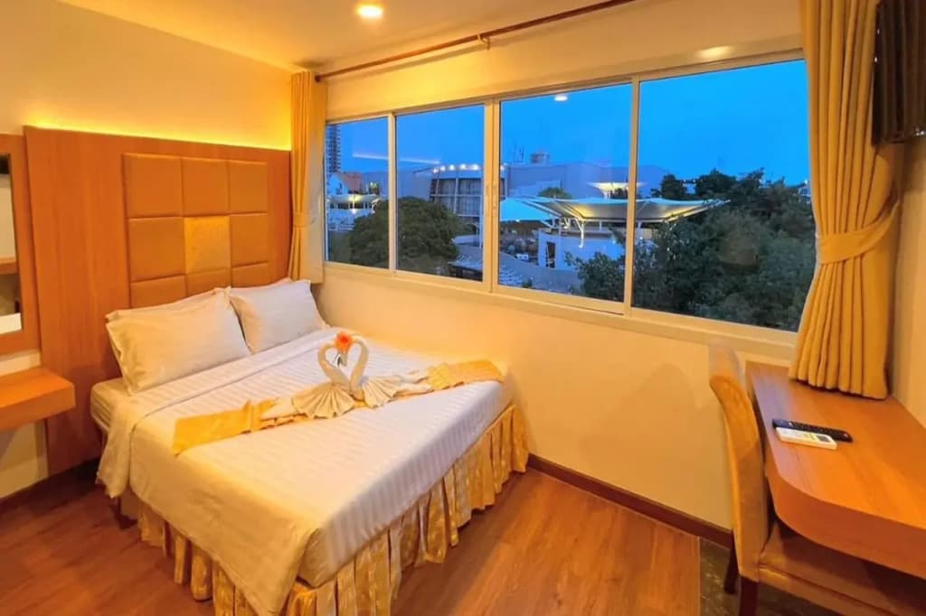 The Grand Lodge Pattaya - photo 41