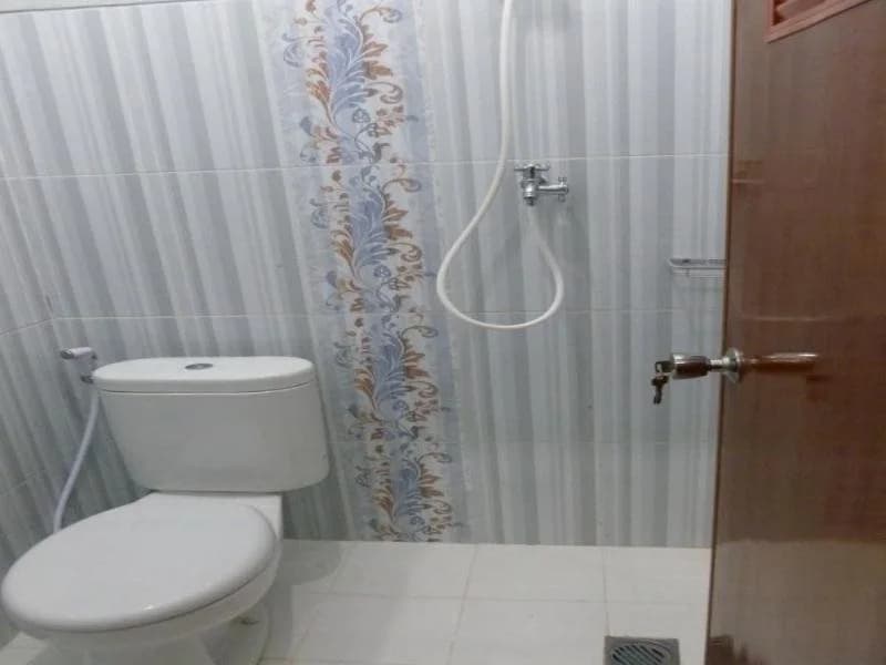 Griya Widhi Guest House - photo 6