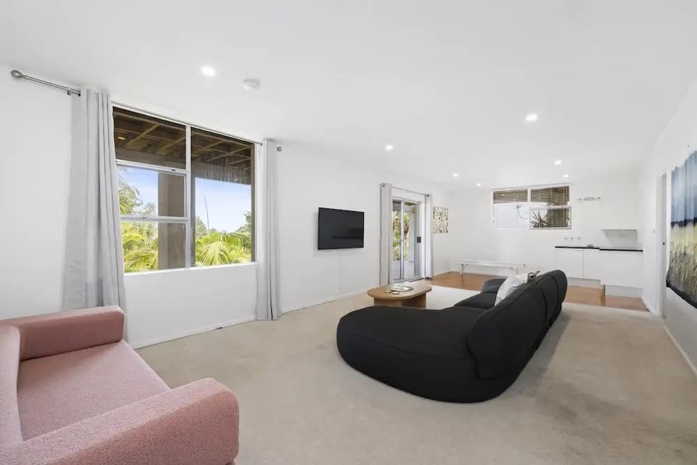Spacious 5-bed Beach House With Ocean View - photo 7