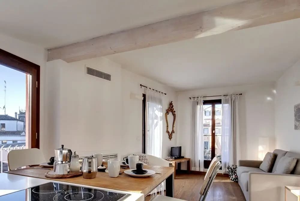 Modern Apartment with Terrace - photo 19