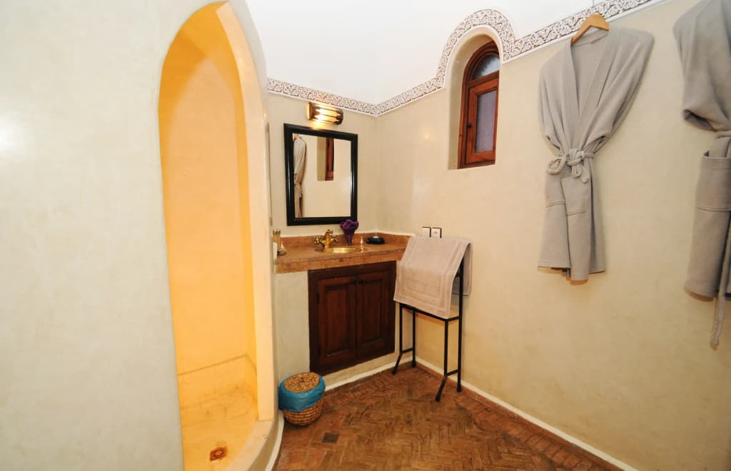 Riad Elias - photo 15