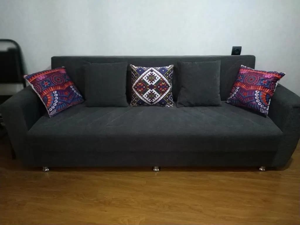 Chagunia's home - photo 6