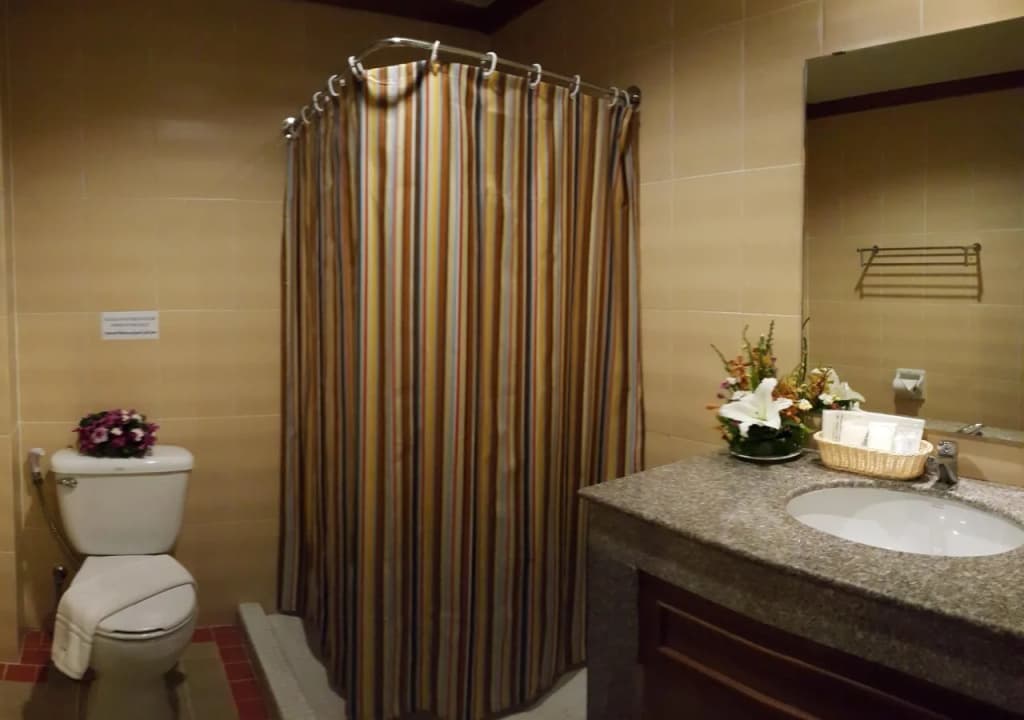 MT Hotel Patong - photo 9