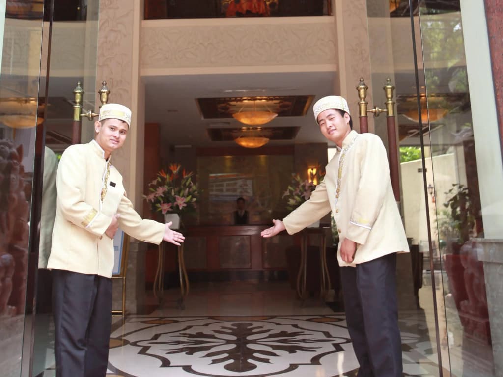 Flower Garden Hotel - photo 23
