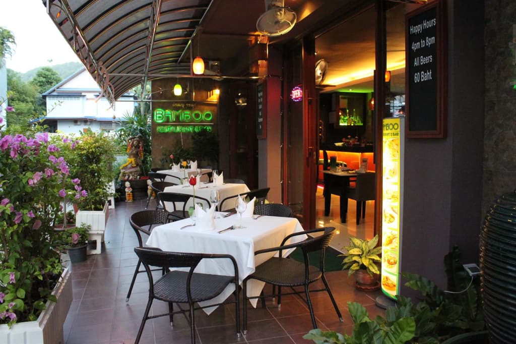 Hemingway's Hotel - photo 15