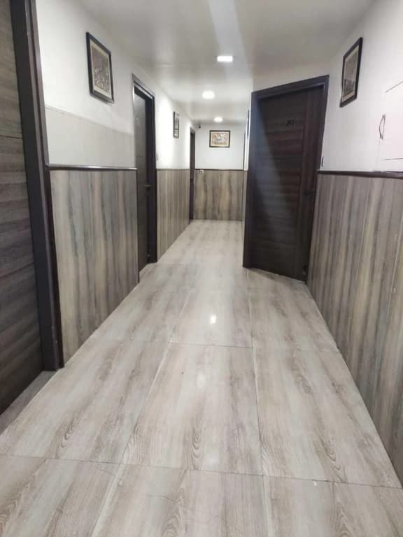 Hotel Metro Express - photo 1
