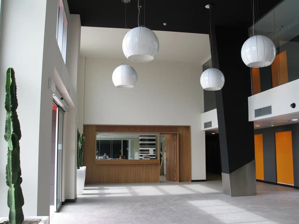 Vertice Roomspace Madrid - photo 2