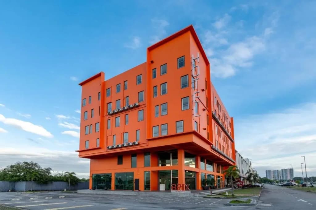BRIX KLIA By Pinetree - photo 1