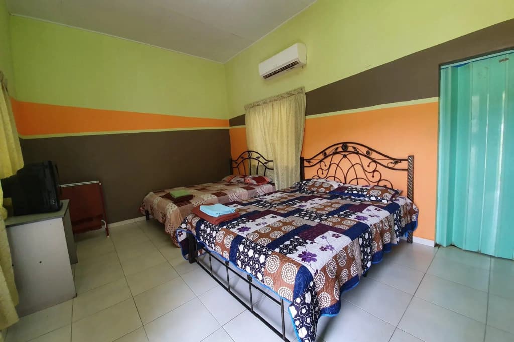 OYO 89684 Mawaddah Inn Stay - photo 3