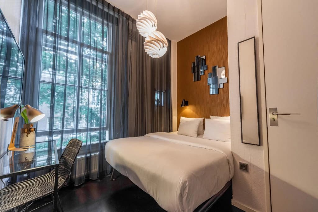 Hotel V Frederiksplein - photo 4
