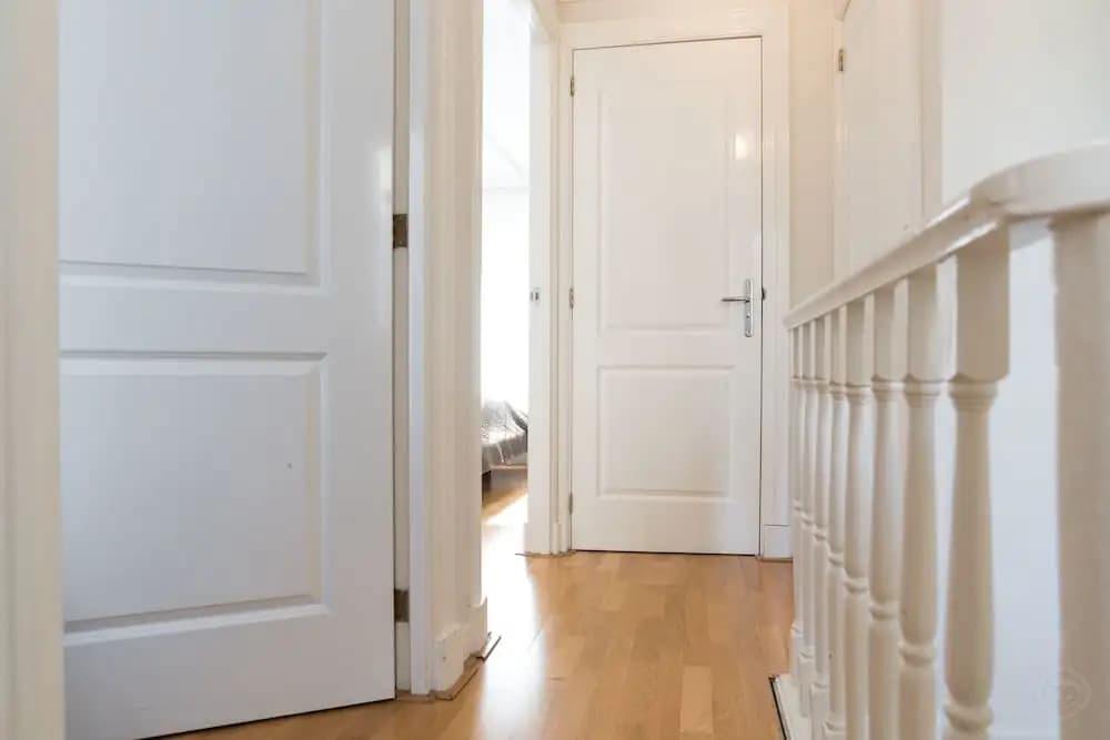 Elegant City Apartment - photo 10