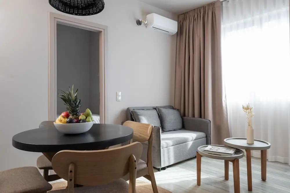 Num Suites & Lofts Athens - photo 5