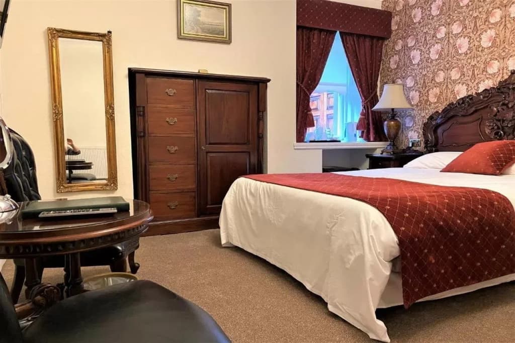 Glenalmond Guest House - photo 2