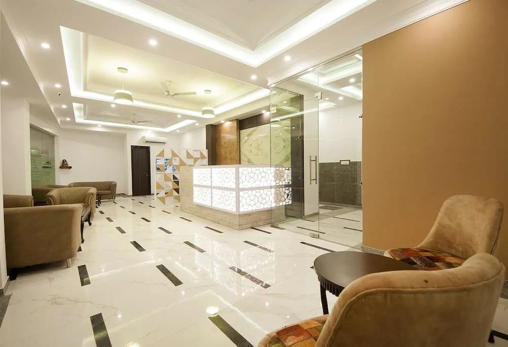 Hotel Almora - photo 2