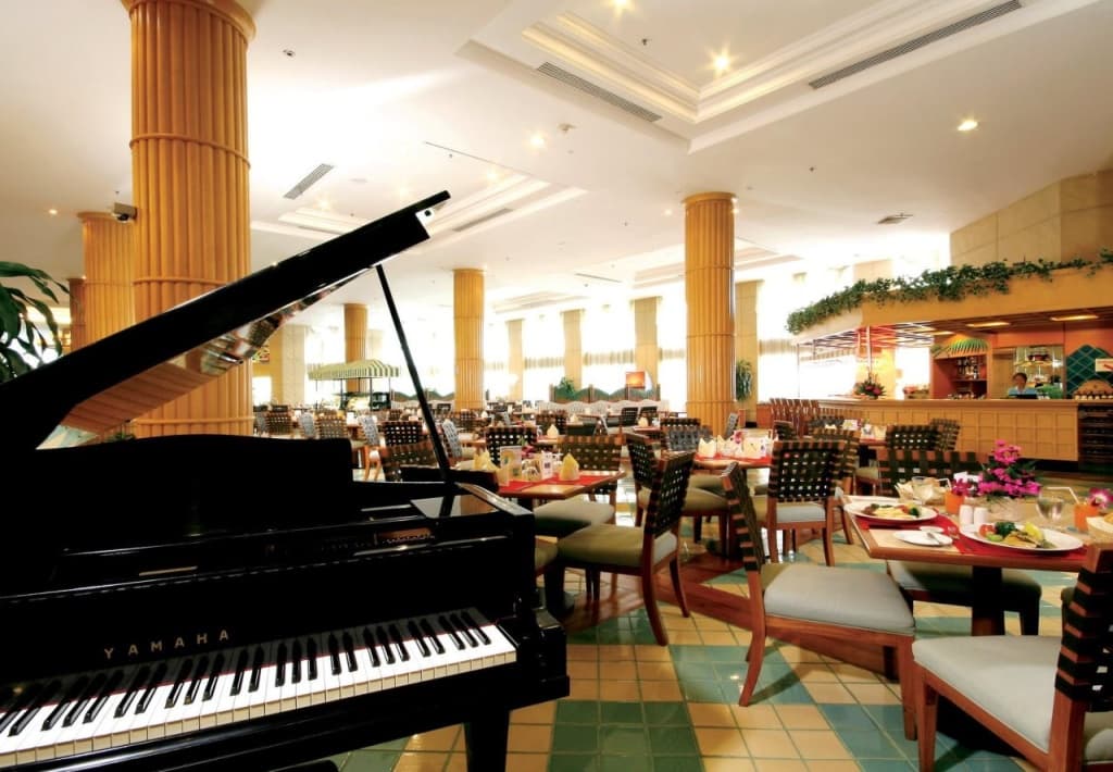 Jomtien Palm Beach Hotel And Resort - photo 39
