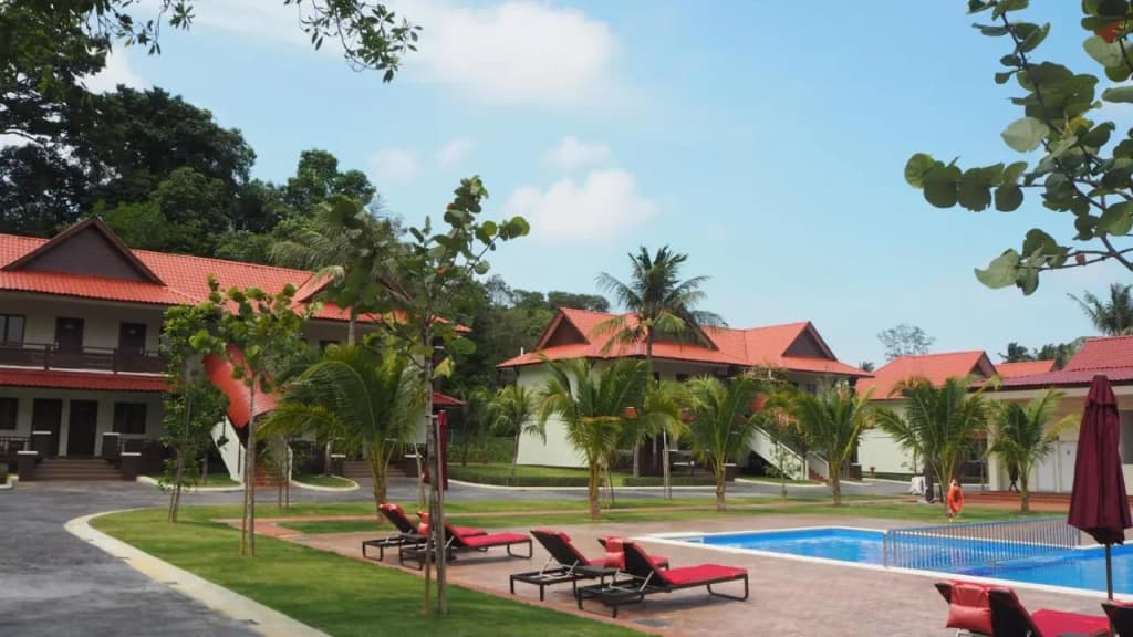 Lotus Seaview Beach Resort - photo 28
