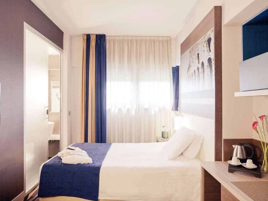 Mercure Roma Centro Colosseo - photo 13