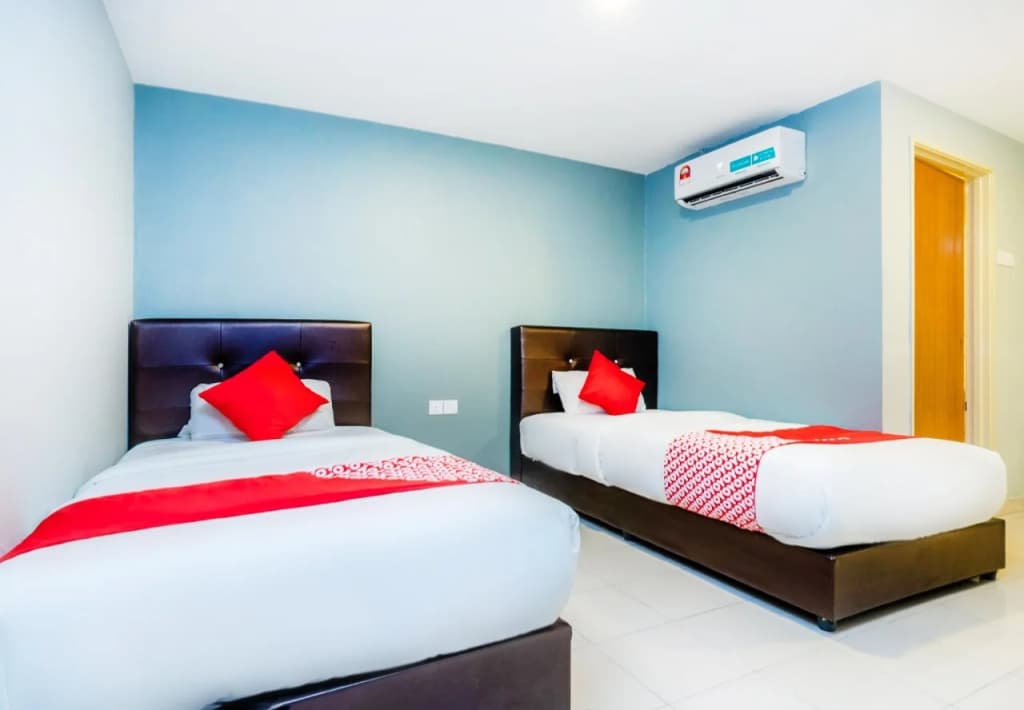 OYO 503 Hotel Aromas JB - photo 4