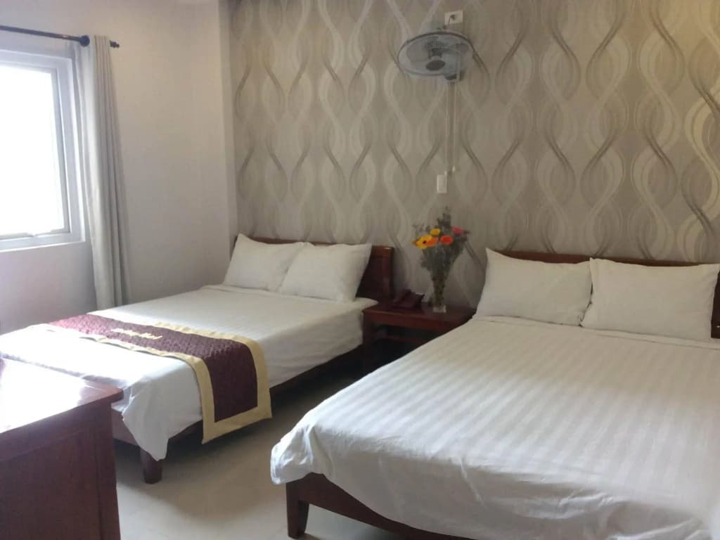 Phuong Tung Hotel - photo 5