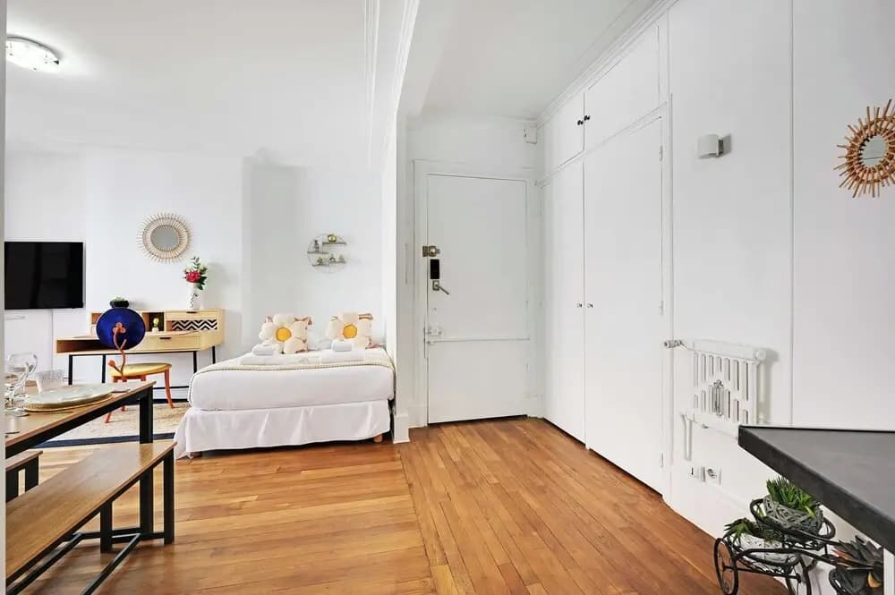 Charming Apartment -4p- Near Arc de Triomphe - photo 9