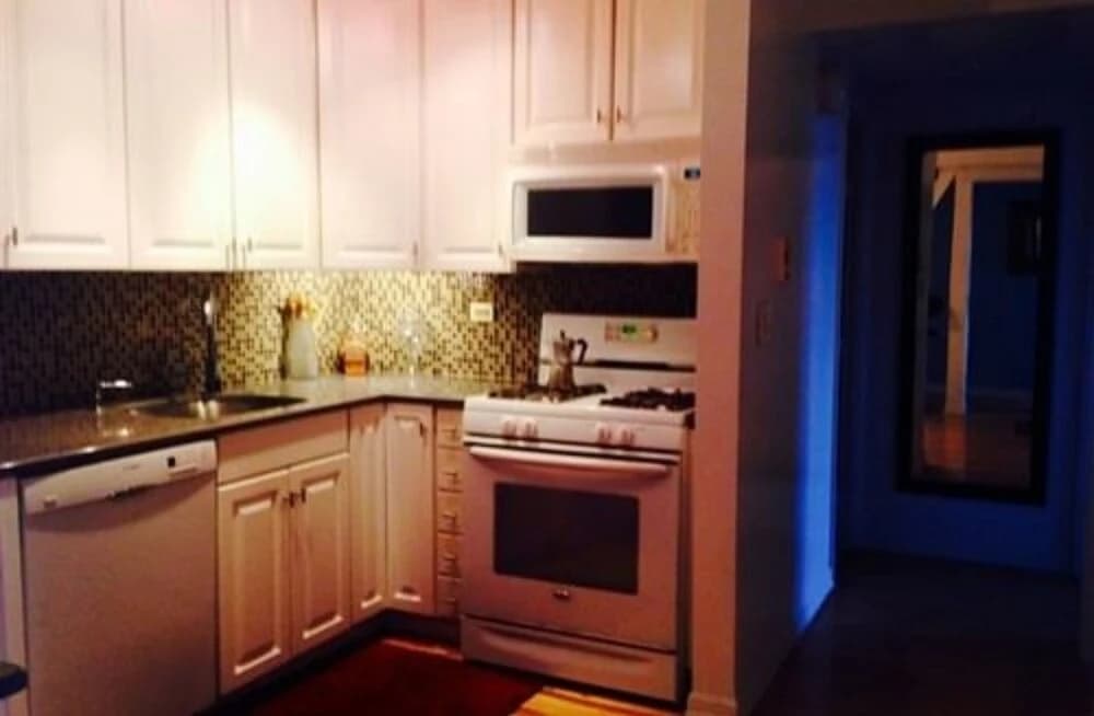 Central Park View Apartment - photo 12