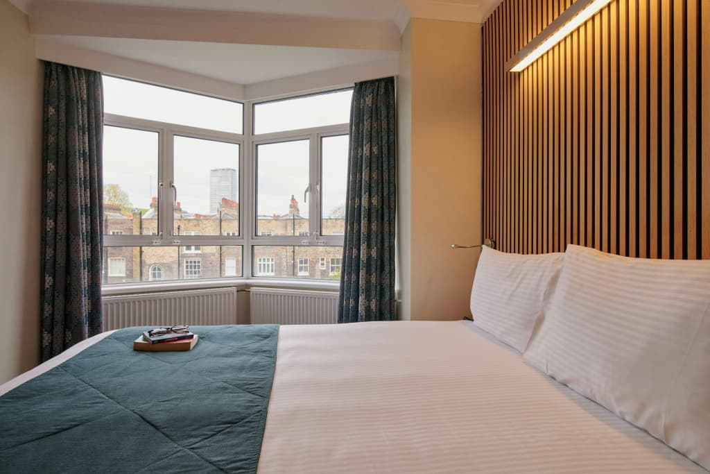 Bedford Hotel - photo 3