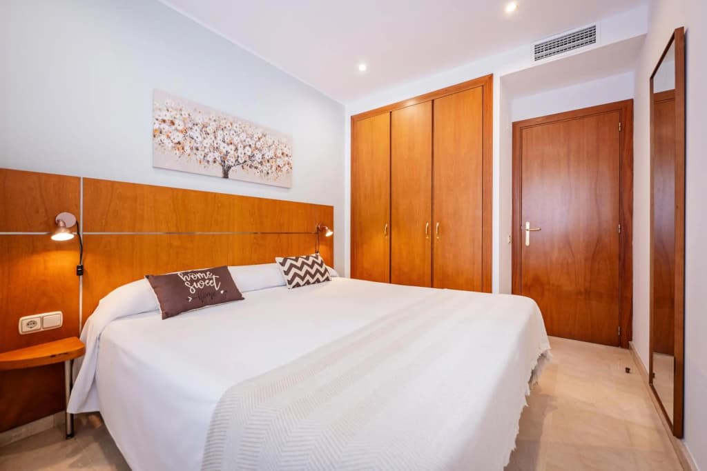Marina Apartments - photo 3