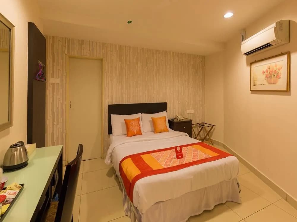 OYO 175 Lotus Hotel - photo 5