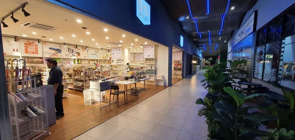 OYO 90309 Kozi Square - photo 11