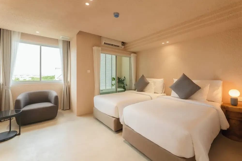 Mai Hotel - photo 10