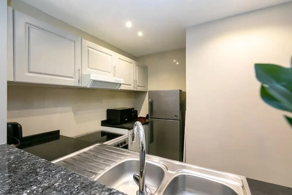 Driven Holiday Homes Icon Tower 2 JLT - photo 13