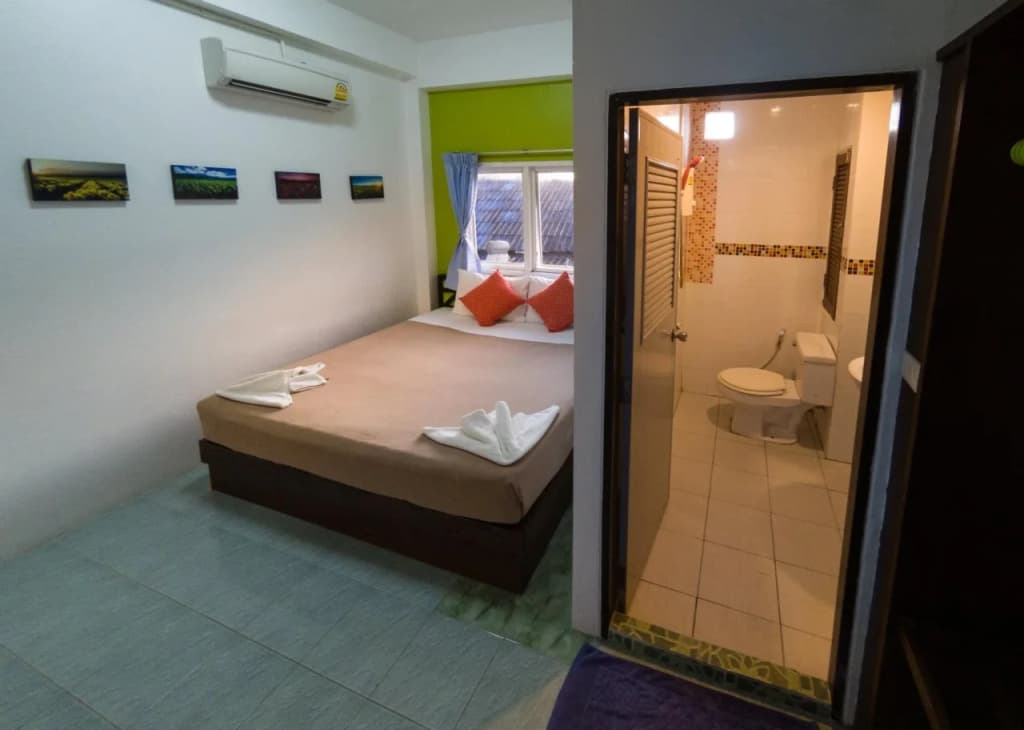 The Leaf Guesthouse(เดอะ ลีฟ เกสต์เฮาส์) - photo 2