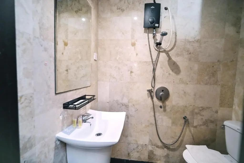 Kingston Hotel 4 @ Hulo Bukit Bintang - photo 40