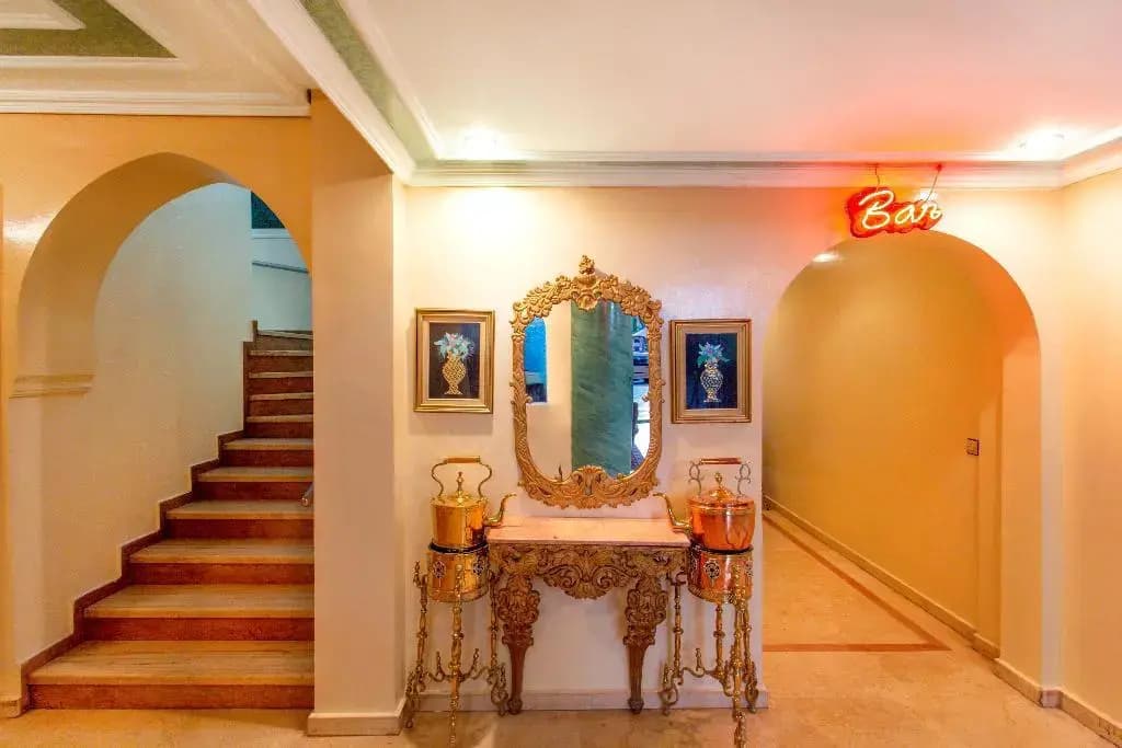 Hotel Akabar - photo 14