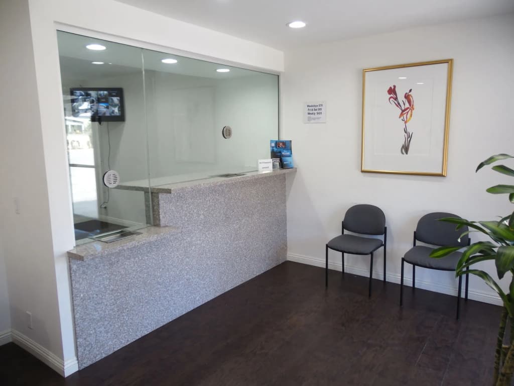 EC Motel - photo 12
