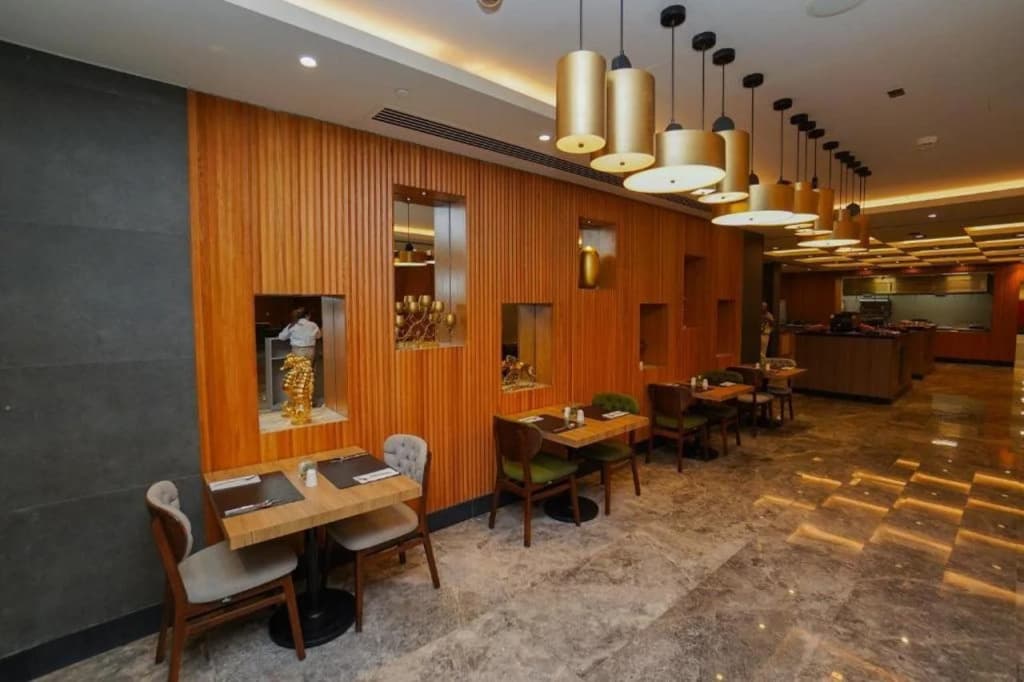 The Grand Lux - photo 15