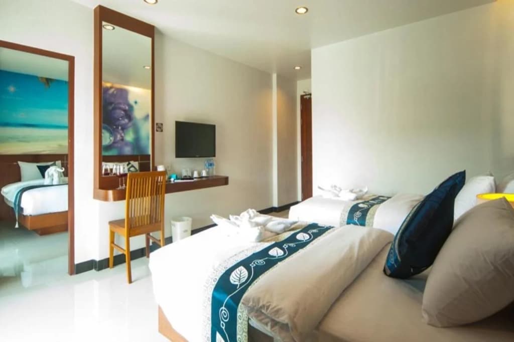 The Crystal Beach Hotel - photo 24
