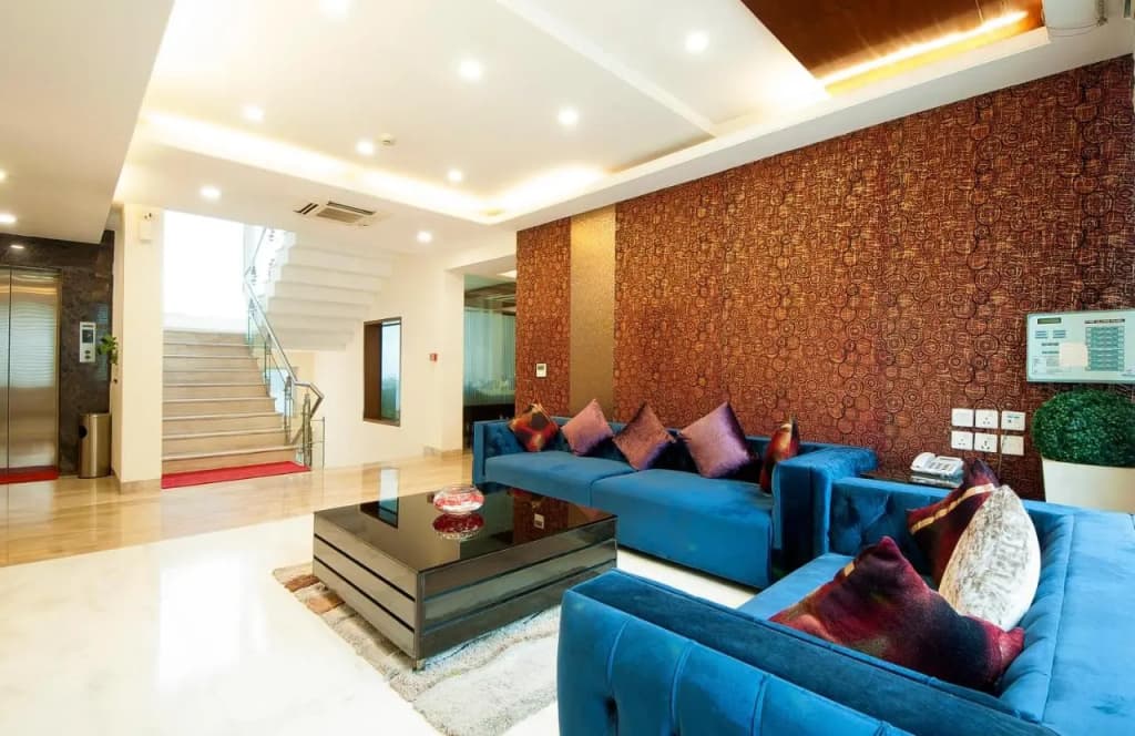 Alpina Hotels & Suites - photo 35